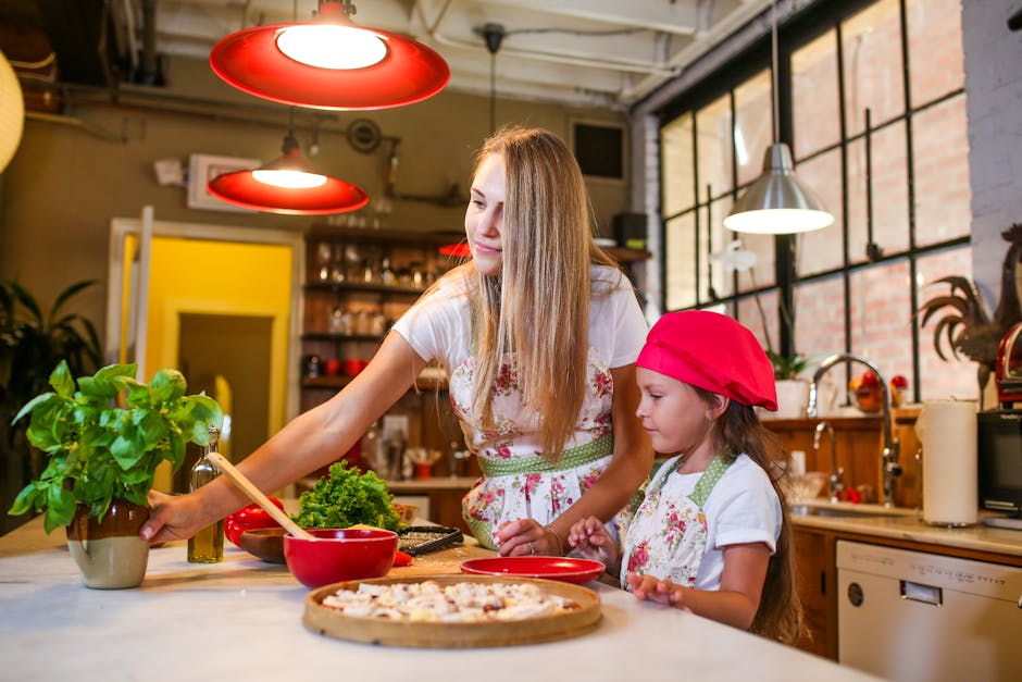 “Master the Kitchen with Top Cooking Classes & Meal Kit Tips for 2025!”