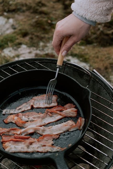 “25 Budget-Friendly Tips for Cooking Delicious Meals in a Cast Iron Skillet”
