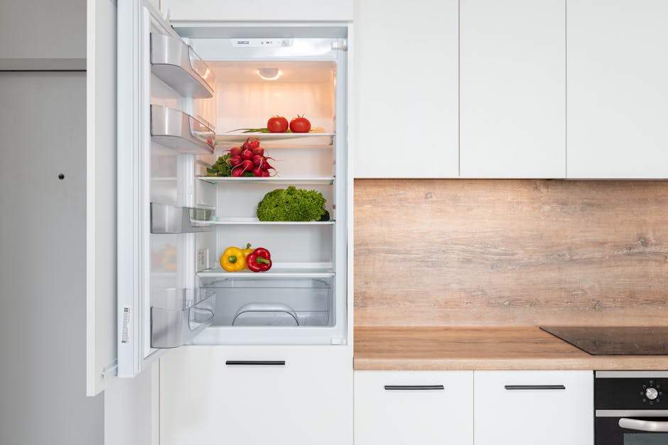 “Mastering Quick & Easy Weeknight Dinners: Smart Fridge Hacks for 2025”